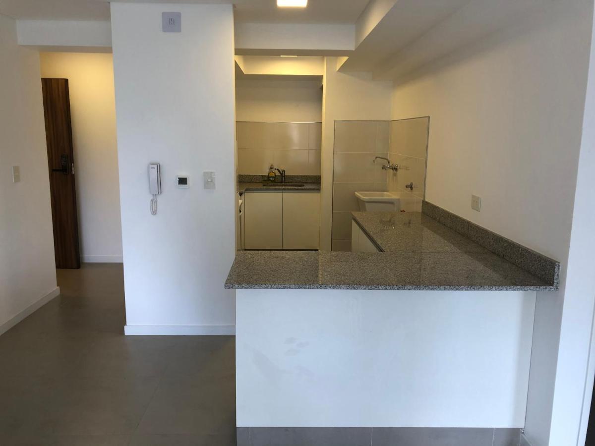 Departamento Equipado En Mejor Zona Del Centro De Salta Apartment Luaran gambar